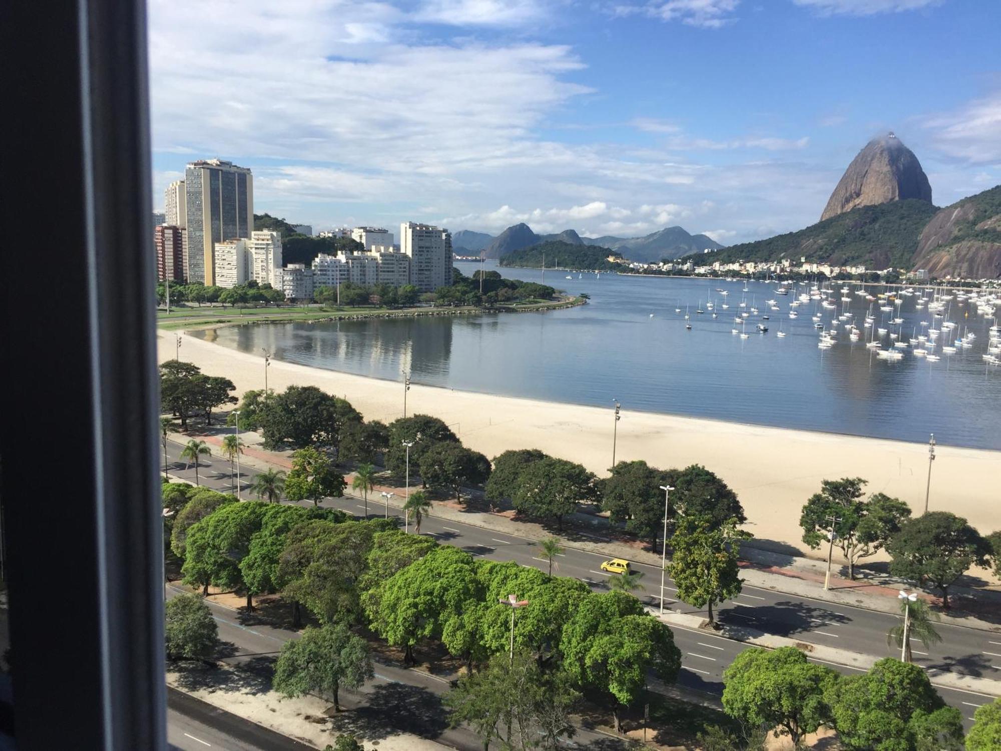 A Lazer Ou A Trabalho Fique Em Botafogo Em Frente A Praia E Ao Pao De Acucar - Rio de Janeiro — Photos 1